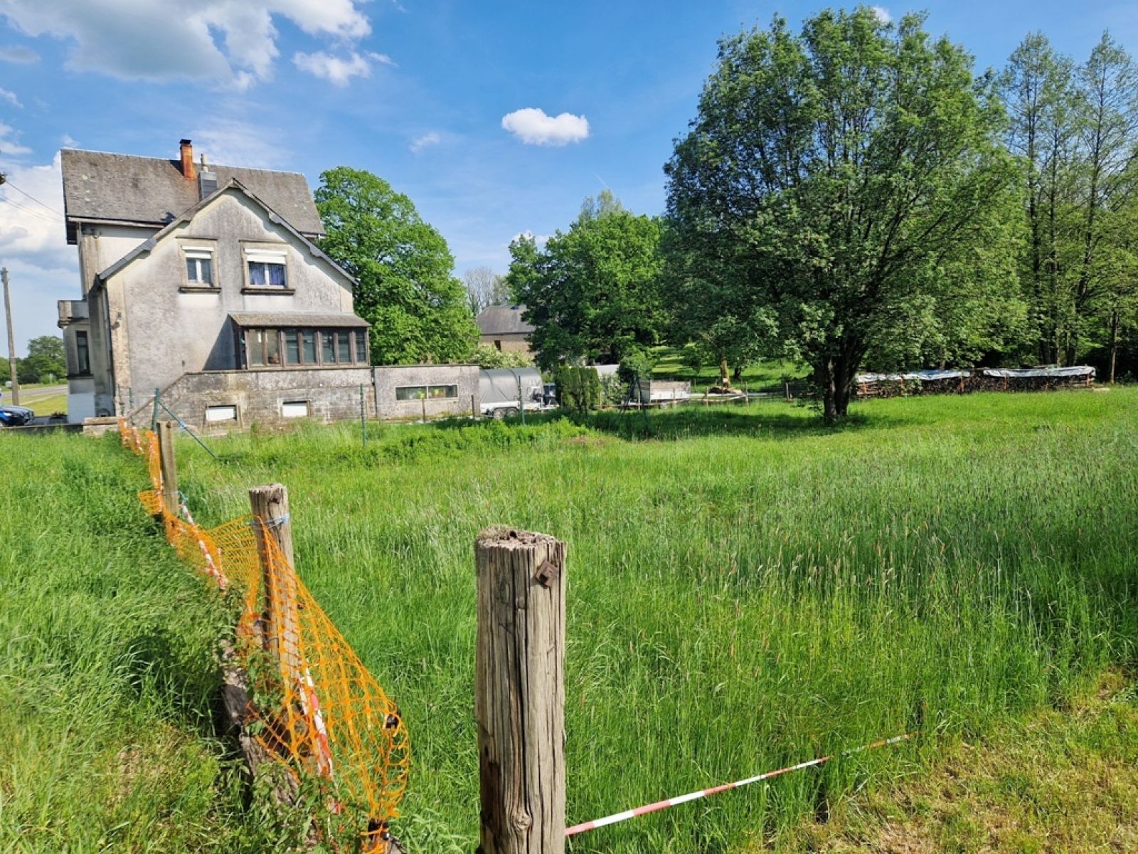 A VENDRE - Chiny - Parcelle constructible  - Sudimmo