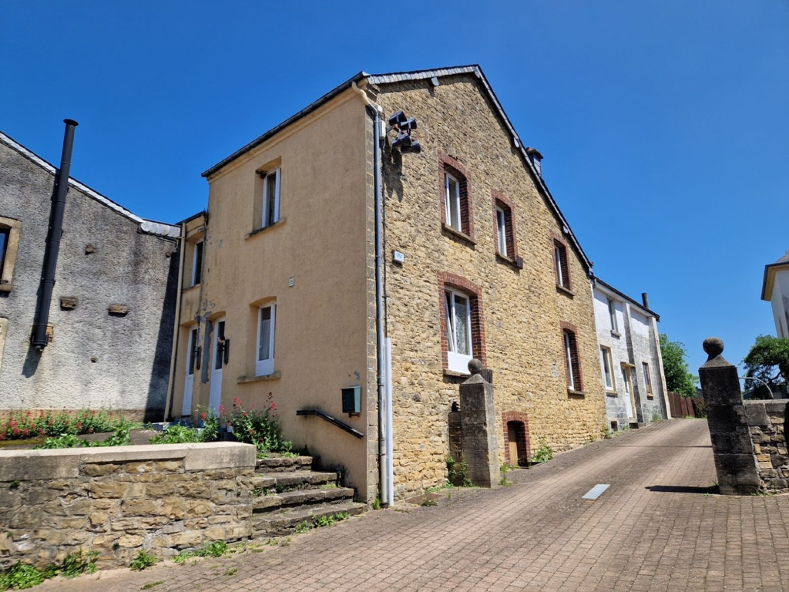 A VENDRE - Muno - Maison villageoise  - Sudimmo