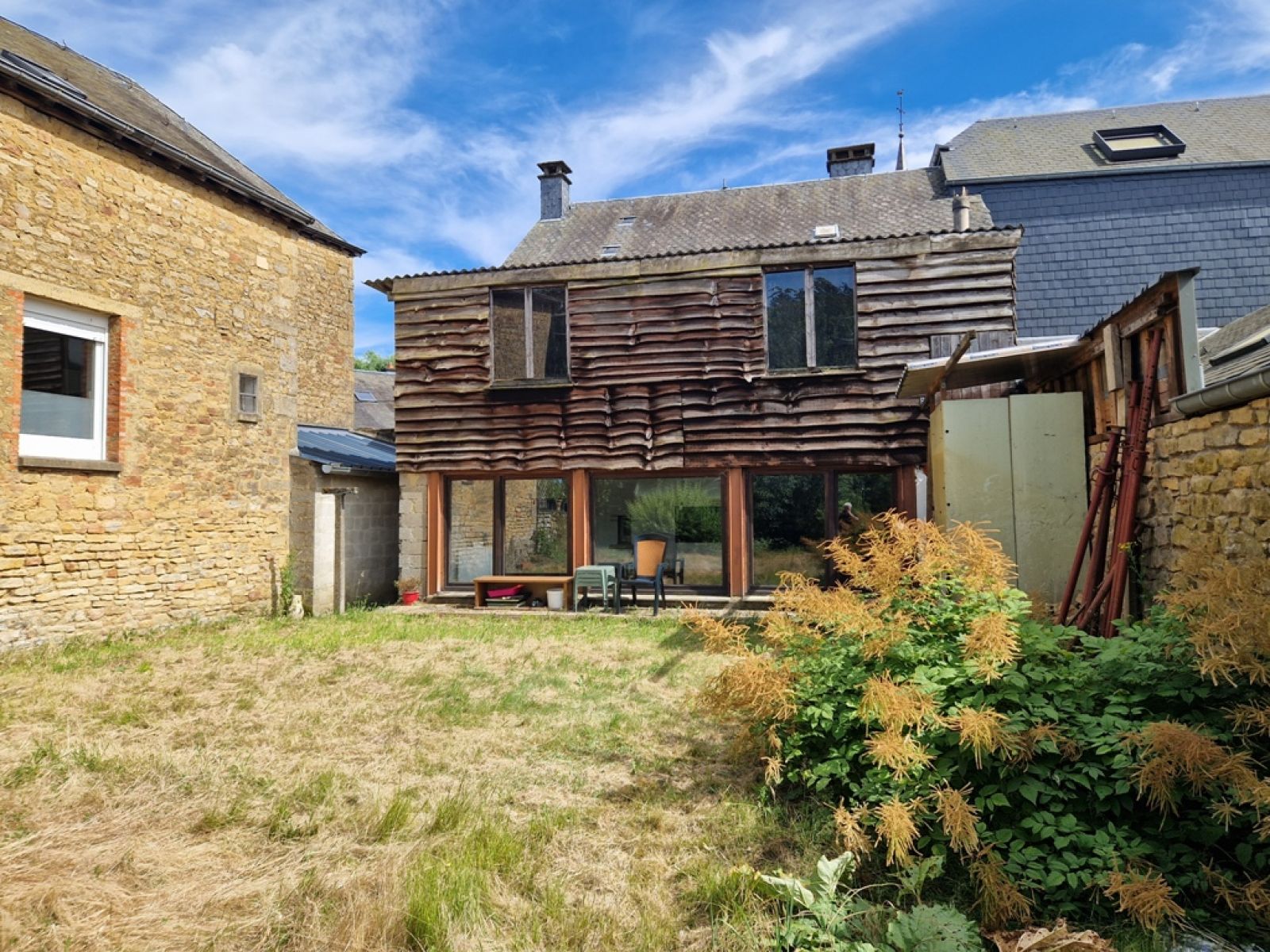 A VENDRE - Villers-devant-Orval - Maison villageoise avec jardin - Sudimmo