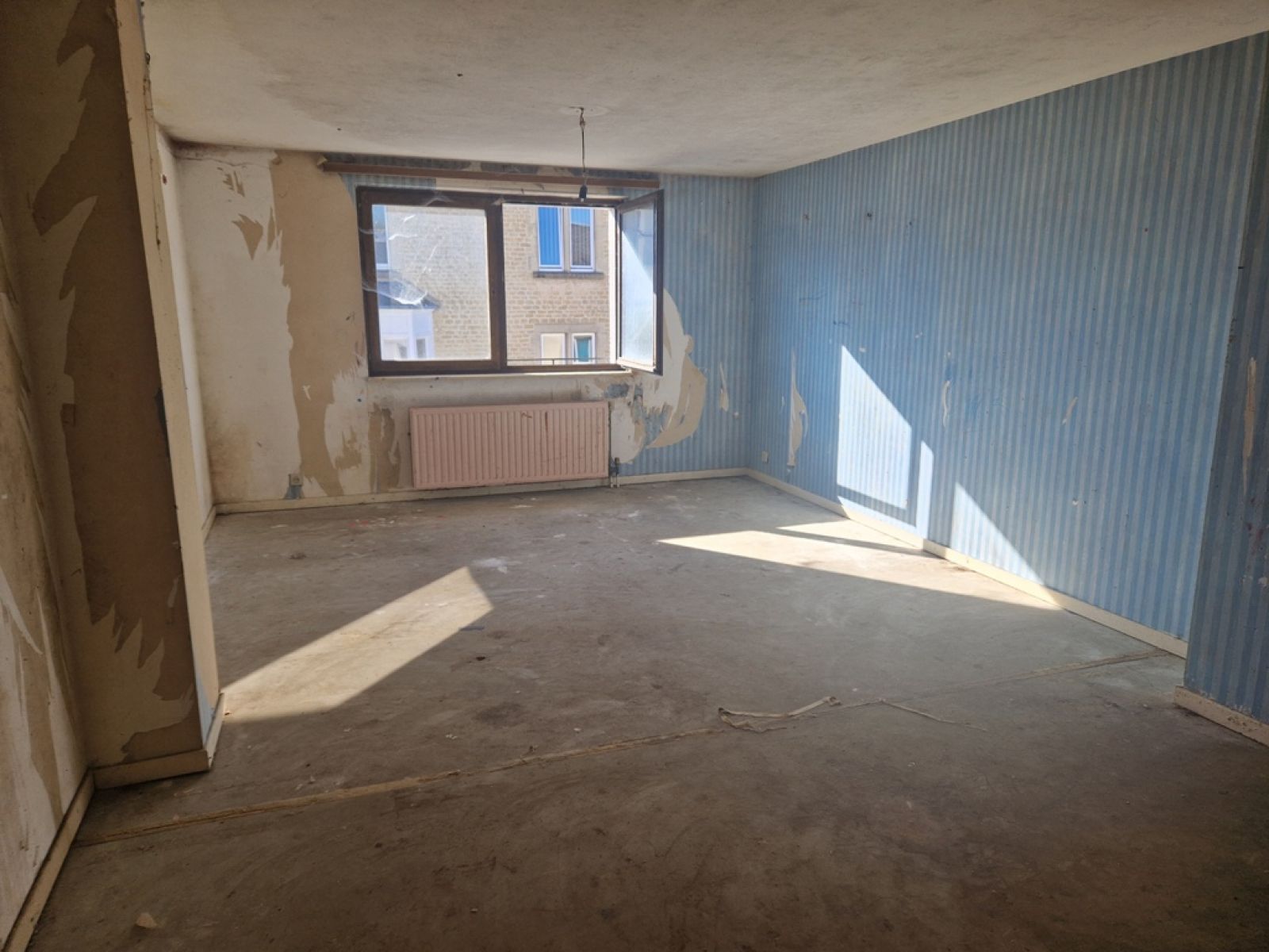 A VENDRE - Florenville - Immeuble mixte - Sudimmo