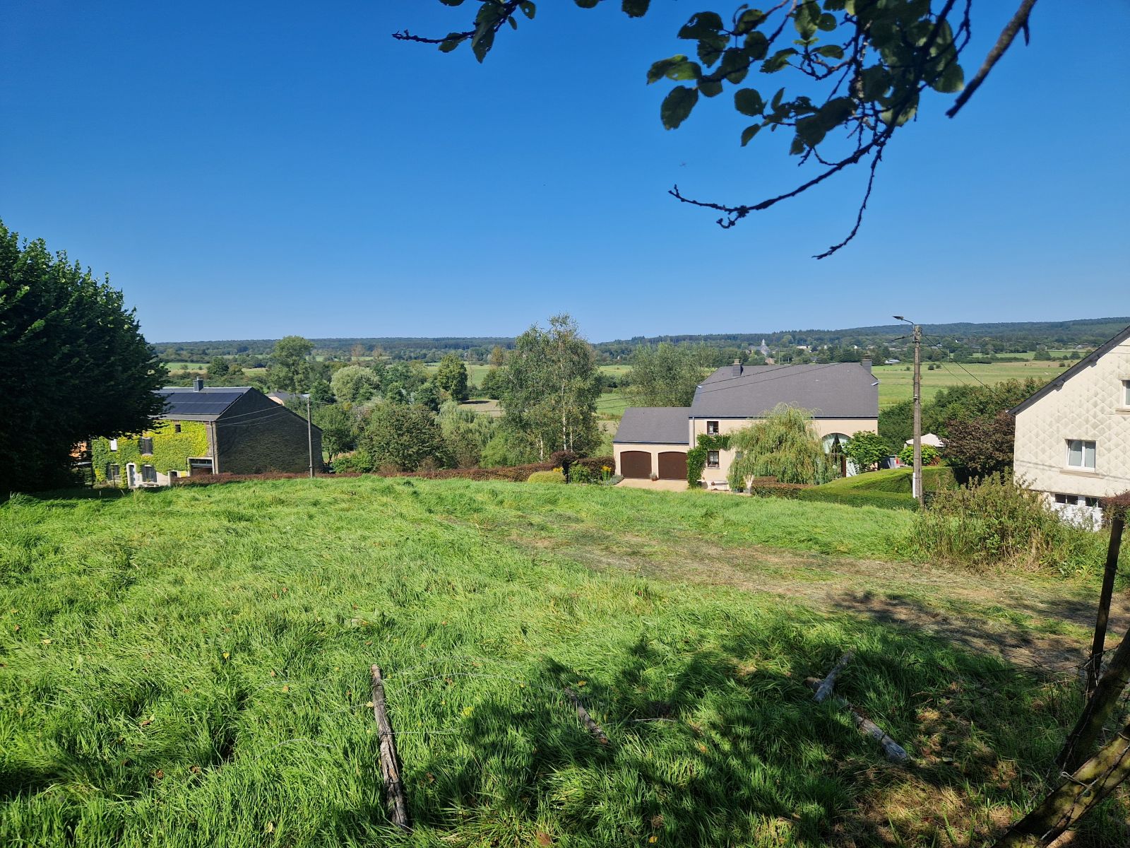 A VENDRE - Fontenoille - Fermette sur plus de 15 ares - Sudimmo