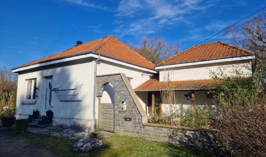 A VENDRE - Sainte-Cécile - Villa - Sudimmo